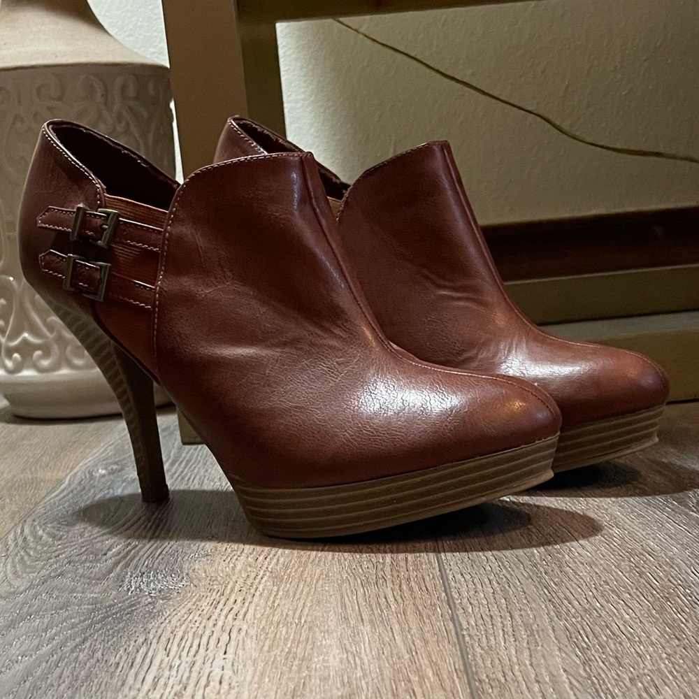 Unlisted Caramel Heeled Booties